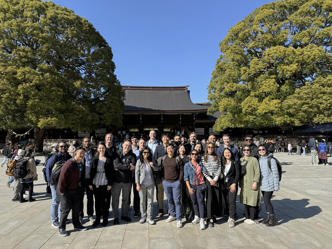 Foster MBA students trek to Japan
