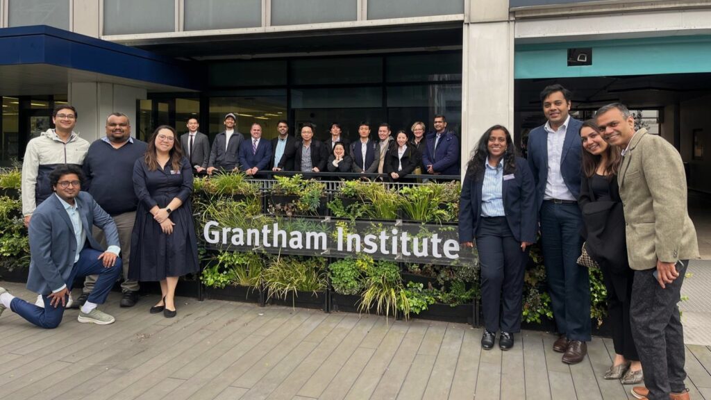 During the London immersion, students learned from experts at Imperial College London's Grantham Research Institute on Climate Change & the Environment.