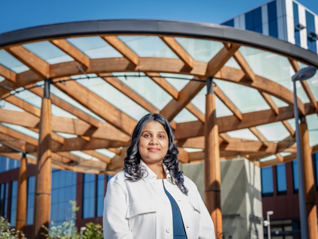 At Microsoft, Chandrika Jain (MS 2018) ensures engineering systems are built to drive actions to reduce emissions.