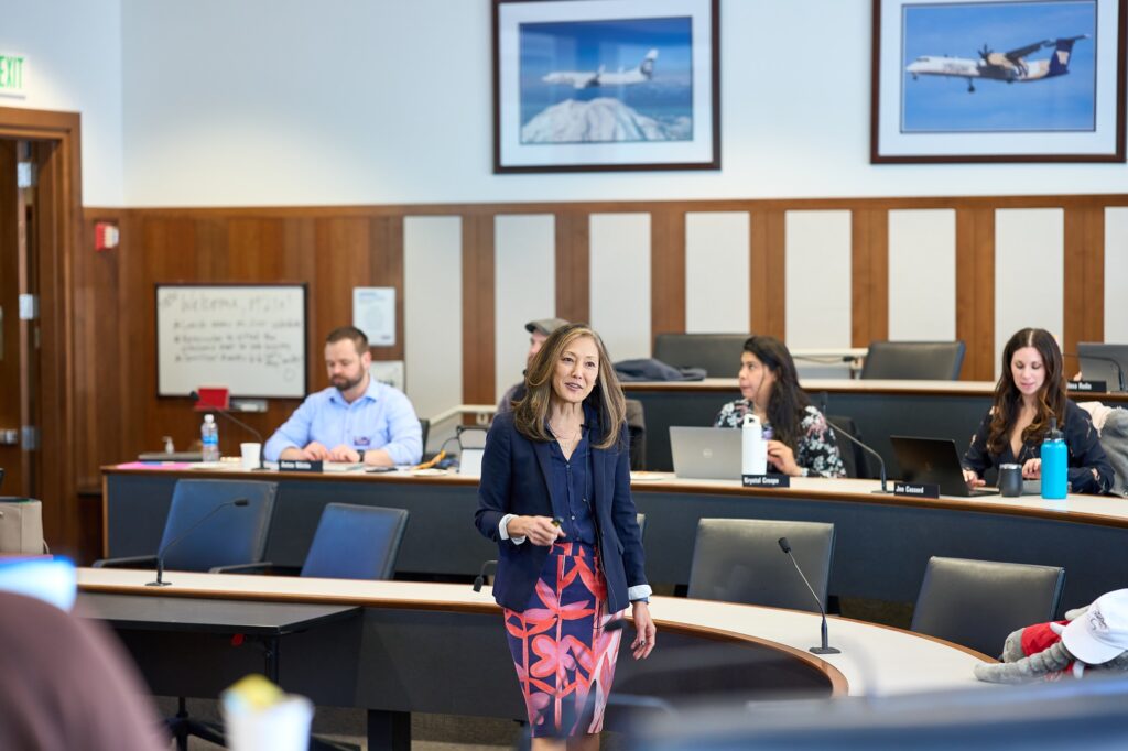 Professor Dawn Matsumoto teaching in the Executive MBA classroom.