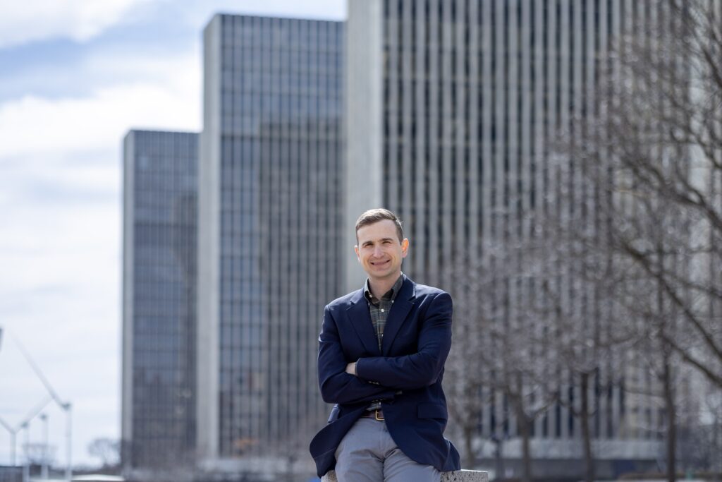 From the Navy to Real Estate: How an Online MBA Helped U.S. Navy Veteran Jeff Martino Find His Next Mission