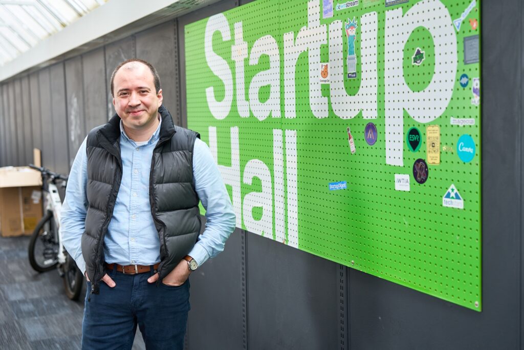 Startup founder Alan Gonzalez DevMatch and Propio