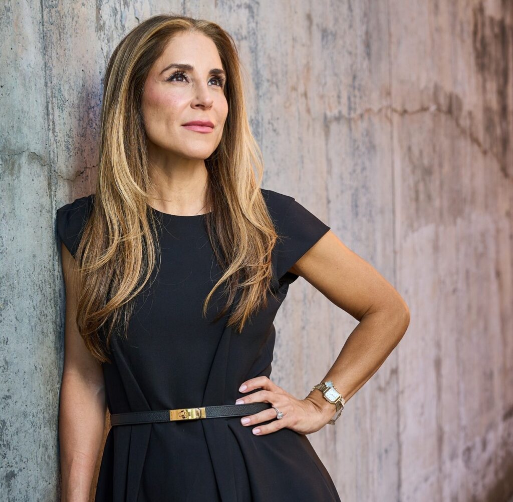 Dr. Yasmin Chambers, one of only oculofacial plastic and reconstructive surgeons worldwide