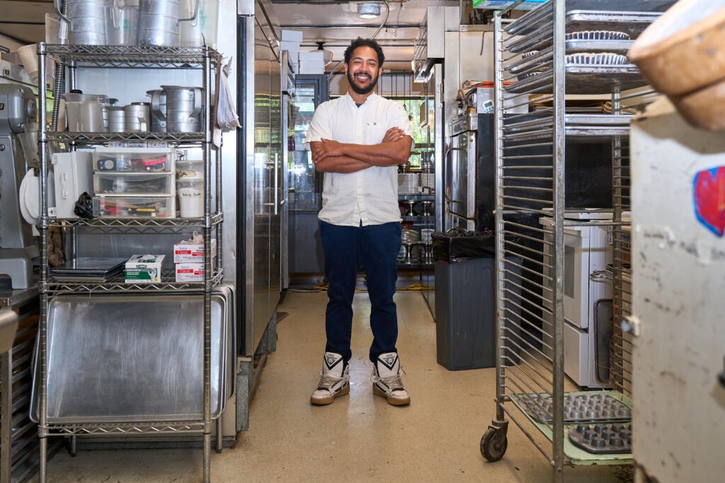 Elijah Berry earned a Hybrid MBA at the Foster School of Business